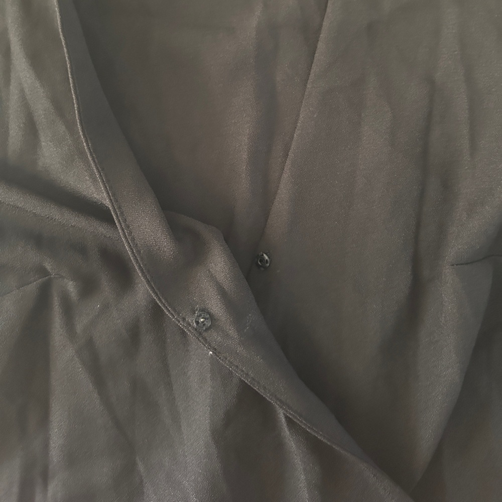 JustFab Woman’s Sheer Wrap Blouse- EUC - Picture 5 of 12